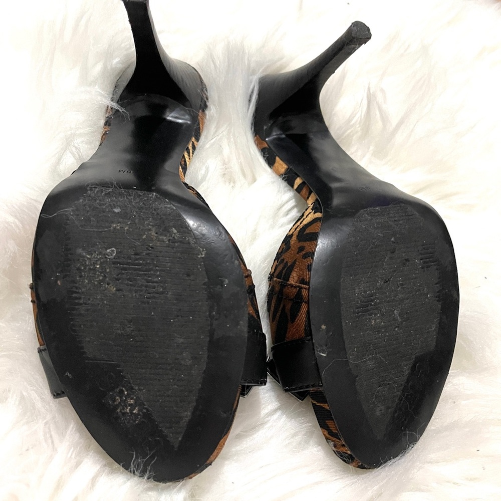 Guess Animal Print Slip on Heels - Picture 7 of 12